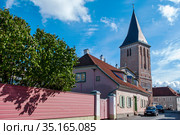 Яновская церковь. Тарту. Эстония (2011 год). Редакционное фото, фотограф Александр Щепин / Фотобанк Лори