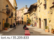 The Spanish village in Barcelona is an open-air Museum. Catalonia, Spain (2018 год). Редакционное фото, фотограф Наталья Волкова / Фотобанк Лори