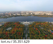 An aerial view shows on top of North River Terminal or Rechnoy Vokzal in Moscow, early September morning. Стоковое фото, фотограф Mikhail Starodubov / Фотобанк Лори