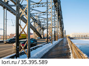 Мост Большеохтинский (Императора Петра Великого). Санкт-Петербург (2021 год). Редакционное фото, фотограф Сергей Афанасьев / Фотобанк Лори