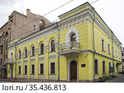 Москва. Трубниковский переулок, дом 21. Жилой дом М.П. Арсеньевой (1876, архитектор А. А. Никифоров) (2020 год). Стоковое фото, фотограф Илюхина Наталья / Фотобанк Лори