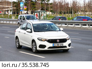 FIAT Egea (2021 год). Редакционное фото, фотограф Art Konovalov / Фотобанк Лори