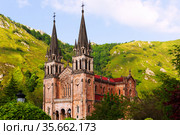 Basilika in Covadonga, Spain. Стоковое фото, фотограф Яков Филимонов / Фотобанк Лори