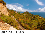 Top view of the Black Sea resorts in the Crimea and the city of Oreanda (2020 год). Редакционное фото, фотограф Владимир Ушаров / Фотобанк Лори