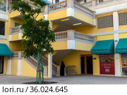 Doha, Qatar - Nov 23. 2019. Architecture of Qanat Quartier on Pearl Island. Редакционное фото, фотограф Володина Ольга / Фотобанк Лори