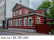 Москва, Замоскворечье, Голиковский переулок, 9, особняк "Дом Критского" (2020 год). Редакционное фото, фотограф glokaya_kuzdra / Фотобанк Лори