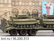 Дистанционно управляемый робототехнический комплекс "Уран-9" на параде в честь Дня Победы на Красной площади Москвы (2021 год). Редакционное фото, фотограф Free Wind / Фотобанк Лори