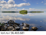 Вид на Сямозеро. Деревня Ахпойла. Республика Карелия (2018 год). Стоковое фото, фотограф Дмитрий Шишков / Фотобанк Лори