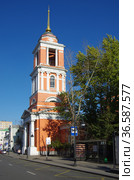 Church of the Life-Giving Trinity in Vishnyaki, Moscow, Russia (2016 год). Редакционное фото, фотограф Natalia Sidorova / Фотобанк Лори