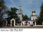 Церковь Ильи Пророка в Черкизове (на Штатной Горке). Большая Черкизовская улица, 17. Район Преображенское. Город Москва (2011 год). Редакционное фото, фотограф lana1501 / Фотобанк Лори