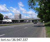 Преображенская набережная. Матросский мост. Район Сокольники. Город Москва (2011 год). Редакционное фото, фотограф lana1501 / Фотобанк Лори