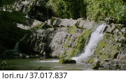 Кавказские горы. Река Дикарка и Змеевские водопады. Caucasus Mountains. Dikarka River and the Zmeykovsky waterfalls. Стоковое видео, видеограф Евгений Романов / Фотобанк Лори
