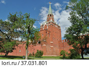 Троицкая башня Кремля. Александровский сад. Город Москва (2012 год). Стоковое фото, фотограф lana1501 / Фотобанк Лори