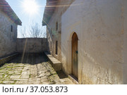 Крым. Крепость Чуфут-Кале. (2020 год). Стоковое фото, фотограф Валерий Ситников / Фотобанк Лори