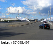 Большой Устьинский мост. Район Замоскворечье. Город Москва. Россия (2012 год). Редакционное фото, фотограф lana1501 / Фотобанк Лори