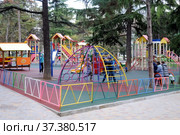 "Пристань детства" в Приморском парке в Алуште. Крым. Россия (2021 год). Редакционное фото, фотограф stargal / Фотобанк Лори