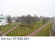 Древняя крепость Изборск (2021 год). Стоковое фото, фотограф syngach / Фотобанк Лори