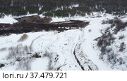 Горный Алтай. Участок добычи золота. Промывка золотоносной породы. Altai mountains. Gold mining site. Gold dredge. Стоковое видео, видеограф Евгений Романов / Фотобанк Лори