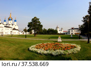 Sophia Cathedral of the Assumption in the city of Tobolsk (2021 год). Редакционное фото, фотограф Александр Карпенко / Фотобанк Лори