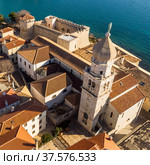 Aerial view of historic Adriatic town of Krk , Island of Krk, Kvarner bay of Adriatic sea, Croatia, Europe. Стоковое фото, фотограф Matej Kastelic / Фотобанк Лори