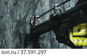 Drilling of iron ore in a mine. Стоковое видео, видеограф Поскребышев Михаил / Фотобанк Лори