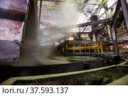 Sulphuric (sulfuric) acid production. Phosphoric fertilizers factory. Стоковое фото, фотограф Alexey Rezvykh / Фотобанк Лори