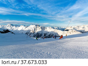Panorama of the Austrian ski resort Ischgl (2014 год). Редакционное фото, фотограф Наталия Попова / Фотобанк Лори