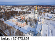 Вологда зимой. Вид с воздуха на исторический центр и кремль. Vologda in winter. Aerial view of the historical center and the Kremlin (2022 год). Стоковое фото, фотограф Евгений Романов / Фотобанк Лори