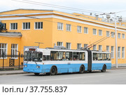 ZiU 683 (2009 год). Редакционное фото, фотограф Art Konovalov / Фотобанк Лори
