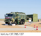 Волгоградская область, Средняя Ахтуба, Россия. Военная авиация, легкий разведывательный беспилотный летательный аппарат Орлан-10 на выставке. (2021 год). Редакционное фото, фотограф Андрей Цыганков / Фотобанк Лори