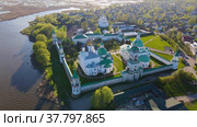 Спасо-Яковлевский Димитриев монастырь (2022 год). Стоковое видео, видеограф Julia Shepeleva / Фотобанк Лори