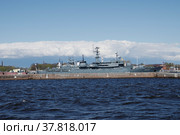 Кронштадт. Учебный корабль «Перекоп» (2022 год). Редакционное фото, фотограф Илюхина Наталья / Фотобанк Лори