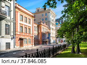 Дом-музей М.Н.Ермоловой, Тверской бульвар, Москва (2020 год). Стоковое фото, фотограф Baturina Yuliya / Фотобанк Лори