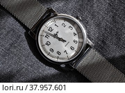 Luch Single hand watch 87471762 (2022 год). Редакционное фото, фотограф EugeneSergeev / Фотобанк Лори