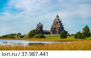 View of the wooden Kizhi Pogost (2021 год). Редакционное фото, фотограф Михаил Аккуратoв / Фотобанк Лори