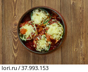 Cheesy Chicken Zucchini Roll-ups. Стоковое фото, фотограф Александр Fanfo / Фотобанк Лори