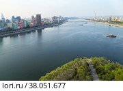 Вид на современный район города Пхеньян (Северная Корея) (2019 год). Стоковое фото, фотограф Римма Тельнова / Фотобанк Лори