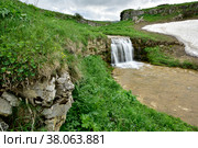 Водопад реки Курджипс, Адыгея. Стоковое фото, фотограф Оглоблин Андрей Николаевич / Фотобанк Лори