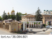 Здание института Курортологии в городе Пятигорск (2022 год). Редакционное фото, фотограф Станислав Кноп / Фотобанк Лори