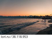 Bright, beautiful sunset on the sea with mountain views. Стоковое фото, фотограф Ярославский Максим / Фотобанк Лори