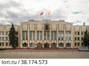 Ярославль, Здание администрации Ярославской области на Советской площади. Ярославль входит в Золотое кольцо России. (2020 год). Редакционное фото, фотограф Pukhov K / Фотобанк Лори