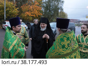 Епископ Балашихинский и Орехово-Зуевский Николай в день нахождения мощей преподобного Сергия Радонежского в Савинском храме (2022 год). Редакционное фото, фотограф Дмитрий Неумоин / Фотобанк Лори