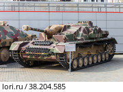 Assault gun Sturmgeschuetz IV (2021 год). Редакционное фото, фотограф Art Konovalov / Фотобанк Лори