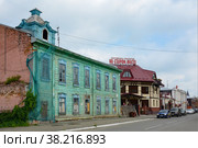 Biysk, vintage Soviet  street (2016 год). Редакционное фото, фотограф Ольга Остроухова / Фотобанк Лори
