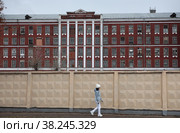 Раменская хлопкопрядильная фабрика улица Дмитриева (2022 год). Редакционное фото, фотограф Дмитрий Неумоин / Фотобанк Лори