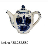 Teapot in the style of traditional russian folk craft gzhel with a pattern in white-blue colors on a white background isolated. Стоковое фото, фотограф Наталья Волкова / Фотобанк Лори