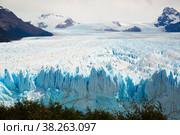 Glacier Perito Moreno, southeast of Argentina. Стоковое фото, фотограф Яков Филимонов / Фотобанк Лори