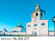 Россия, Уральский федеральный округ, Сибирь, Тюменьская область, Абалакский Знаменский монастырь, Православный мужской монастырь Русской православной церкви в Тобольской и Тюменской епархии. Расположен в селе Абалак на правом берегу Иртыша (2018 год). Стоковое фото, фотограф Александр Циликин / Фотобанк Лори