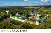 Вид с воздуха на Николо-Пешношский монастырь летним вечером на закате (2021 год). Стоковое фото, фотограф Pukhov K / Фотобанк Лори