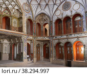 Дом Боруджерди в Кашане (Иран) (2022 год). Редакционное фото, фотограф Максим Гулячик / Фотобанк Лори